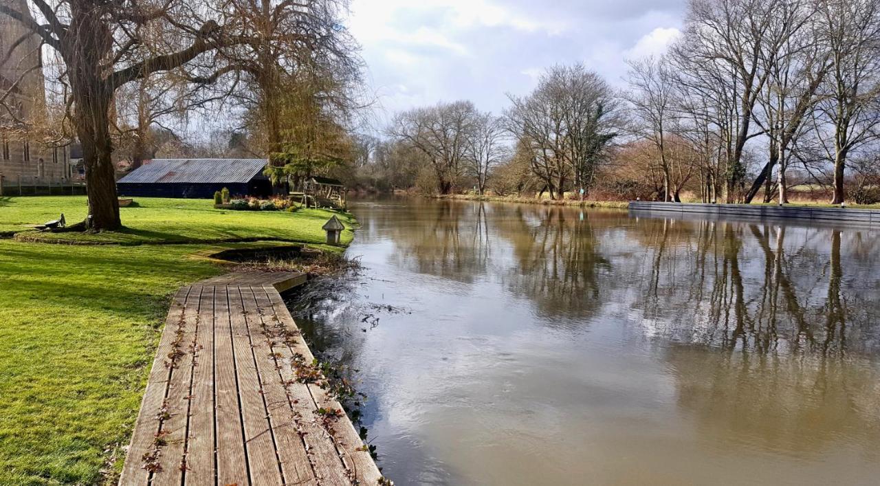 River Nene Cottages Water Newton Ngoại thất bức ảnh